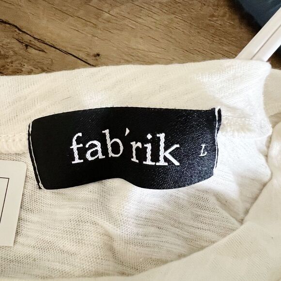 ♥️SOLD♥️Fab’rik White Fringe Oversized Slouchy Tee - Picture 6 of 8